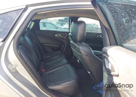 2015 Chrysler 200 C z USA, uszkodzony, nr VIN 1C3CCCCB8FN618900